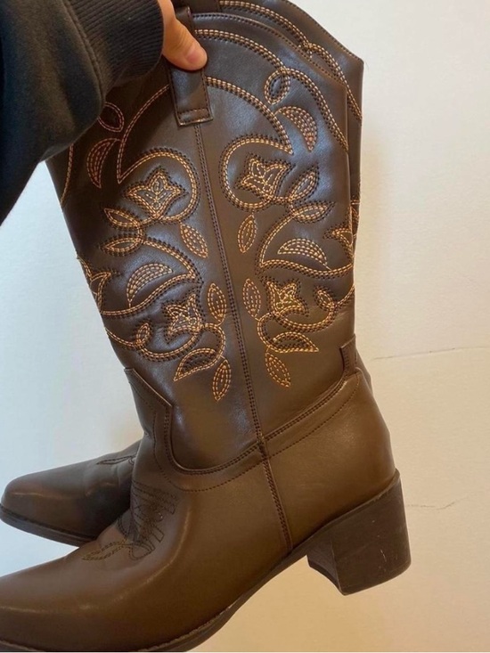 Shoes - Classic Brown Women's Western Boots - Embroidered Mid-Calf